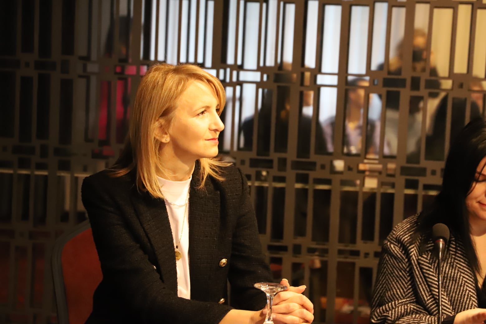 Tryeza e Sektorit Privat Nxjerr Veprime për Zhvillim të Qëndrueshëm në Kosovë