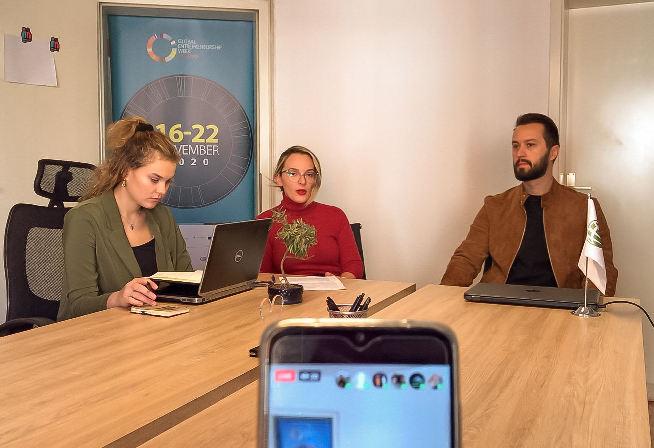 Rëndësia e punës praktike për zhvillimin e karrierës së të rinjve